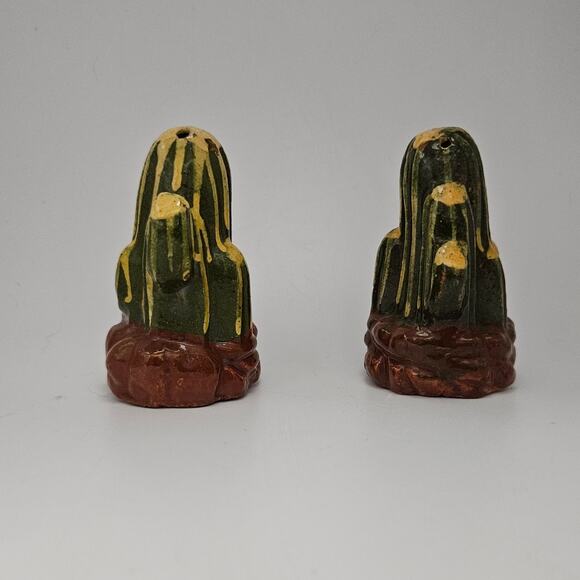 Vtg Mexico Pottery Cactus Salt Pepper Shakers Hand Painted Southwest Folk Art - Picture 2 of 6